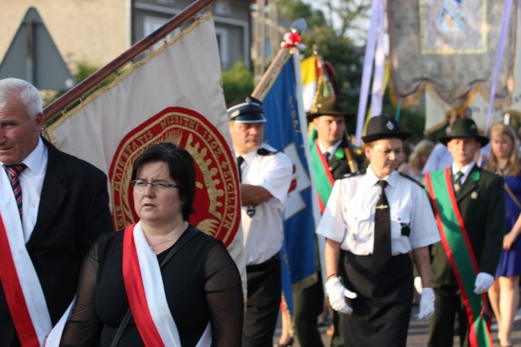 Powitanie ikony MB Częstochowskiej w Miedniewicach