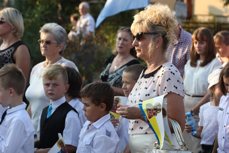 Powitanie ikony MB Częstochowskiej w Miedniewicach