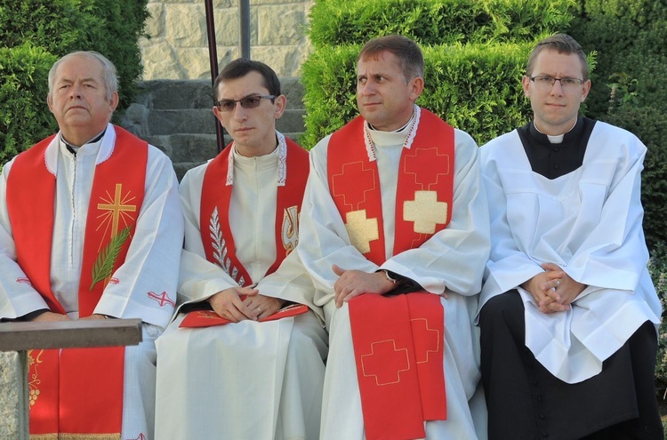 Bielszczanie pod krzyżem na Trzech Lipkach