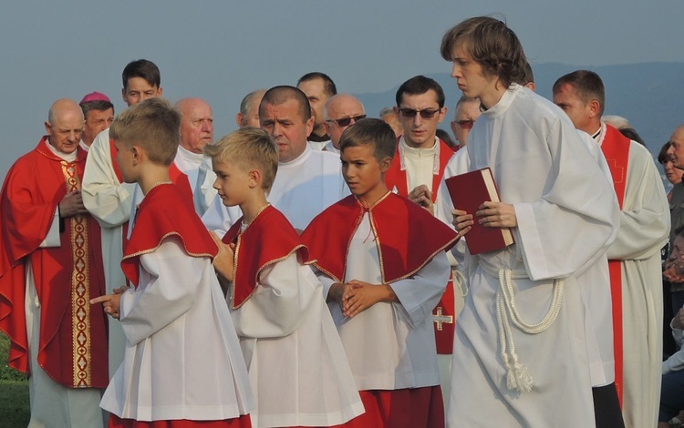 Bielszczanie pod krzyżem na Trzech Lipkach