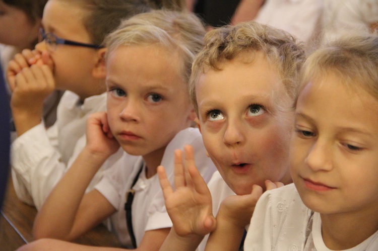 Szkoła z imieniem ks. Jana Reca