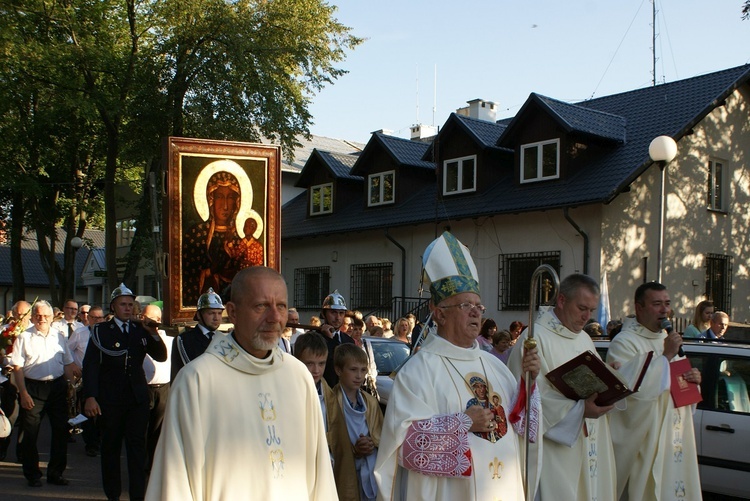 Powitanie ikony MB Częstochowskiej w Puszczy Mariańskiej