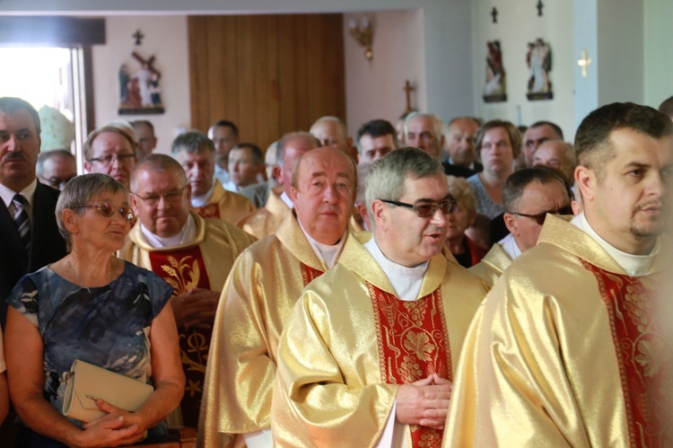 Konsekracja kościoła w Ziempniowie