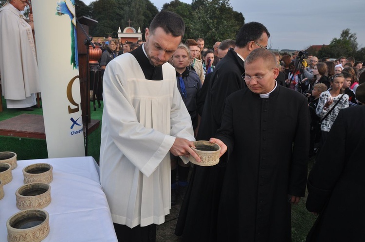 Czuwanie Młodych w Skrzatuszu, cz. II