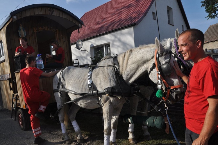 Czuwanie Młodych w Skrzatuszu, cz. II