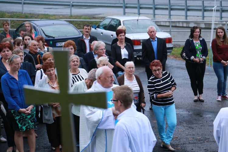 Droga krzyżowa w Czarnym Potoku