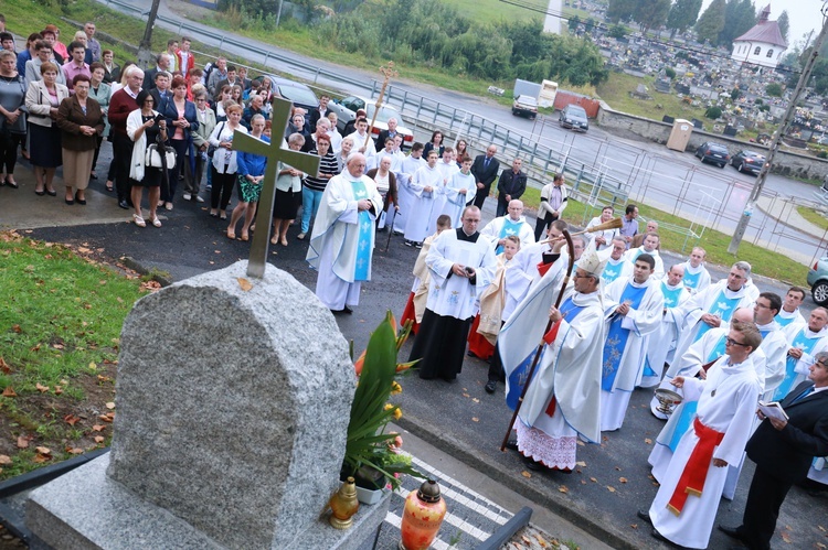 Droga krzyżowa w Czarnym Potoku