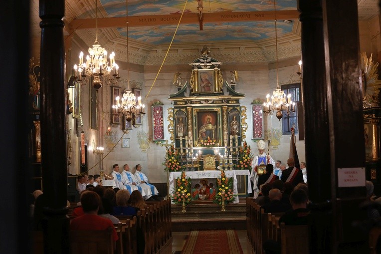 Droga krzyżowa w Czarnym Potoku