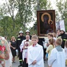 Wierni z parafii Korabiewice tłumnie wyszli na powitanie obrazu Matki Bożej Częstochowskiej 