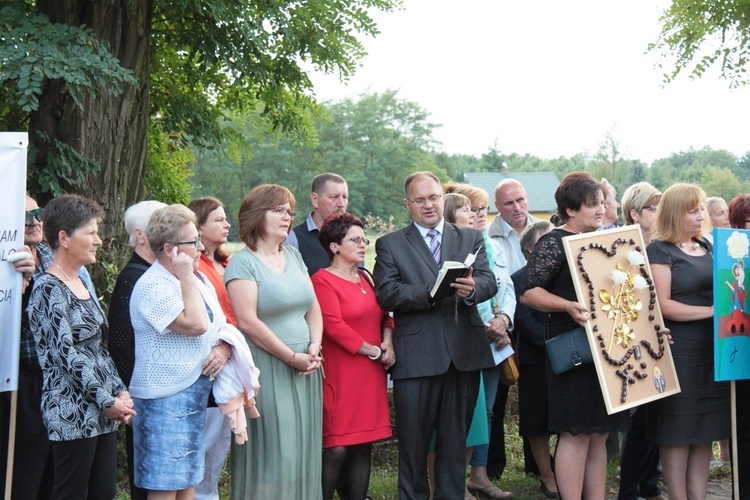 Powitanie ikony MB Częstochowskiej w Korabiewicach