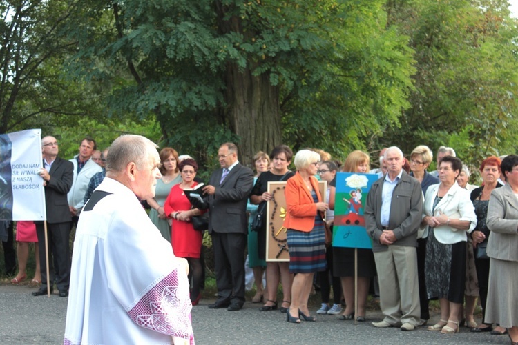 Powitanie ikony MB Częstochowskiej w Korabiewicach