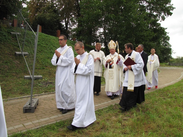 Diecezjalna pielgrzymka dzieci do Rostkowa