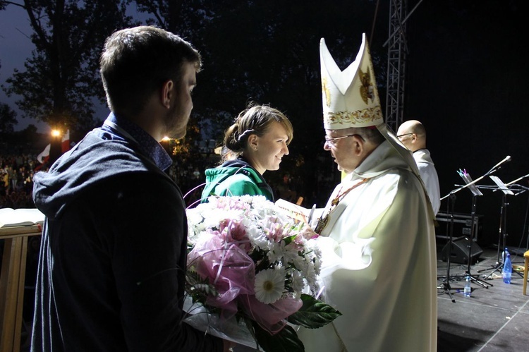 Diecezjalna pielgrzymka młodzieży do Rostkowa