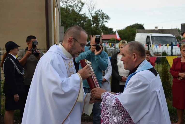 Powitanie ikony MB Częstochowskiej w Jeruzalu Skierniewickim