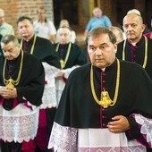 ▲	Kapituła w Dobrym Mieście jest najliczniejsza w archidiecezji warmińskiej.