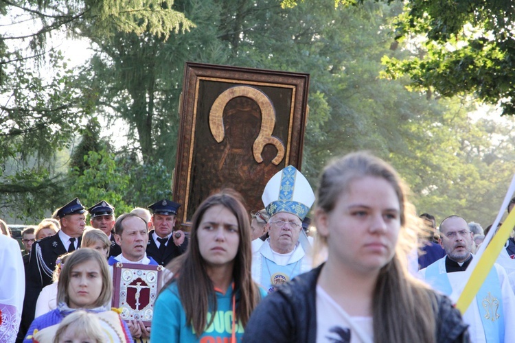 Powitanie ikony MB Częstochowskiej w Chojnacie