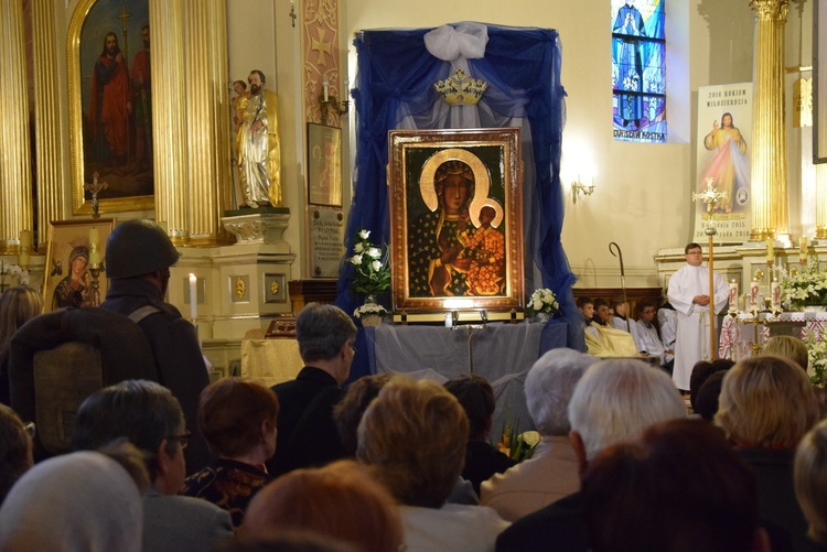 Powitanie ikony MB Częstochowskiej w Mszczonowie