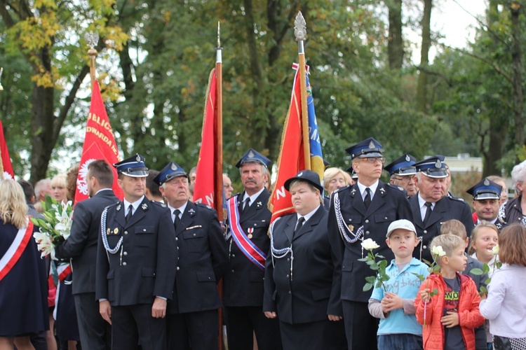 Powitanie ikony MB Częstochowskiej w Radziejowicach