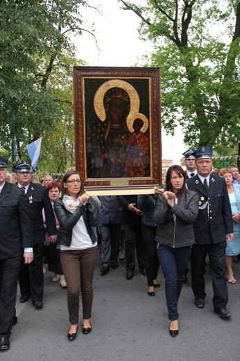 Powitanie ikony MB Częstochowskiej w Radziejowicach