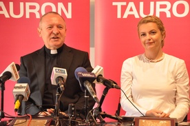 Ks. Władysław Pachota i Aleksandra Topor