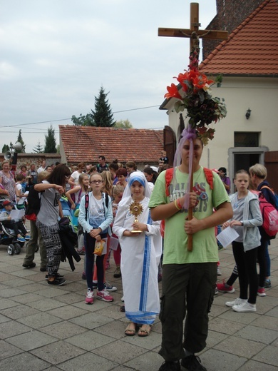 Pielgrzymka młodzieży do Lipna