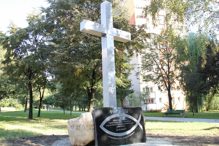 Nowy krzyż w Mysłowicach