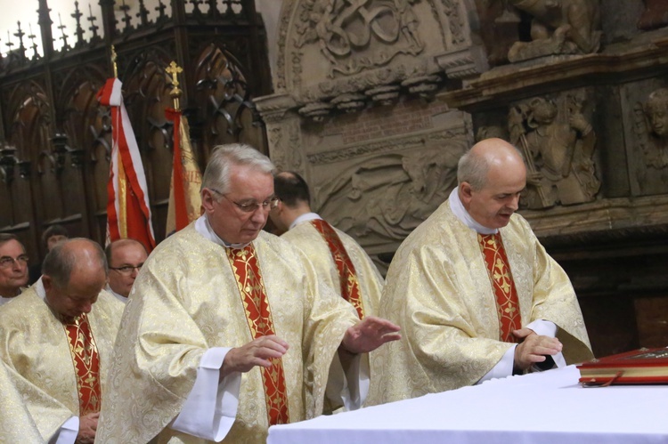 Pielgrzymka Straży Honorowej NSPJ