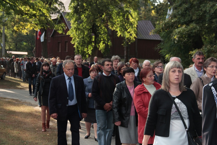 Powitanie ikony MB Częstochowskiej w Lutkówce