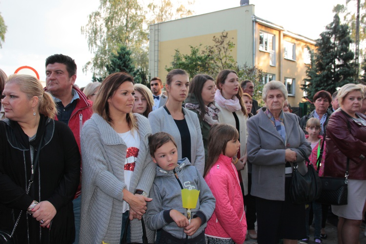 Powitanie ikony MB Częstochowskiej w Lutkówce