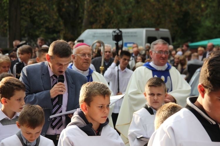 Powitanie ikony MB Częstochowskiej w Lutkówce