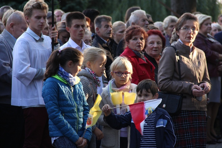 Powitanie ikony MB Częstochowskiej w Lutkówce