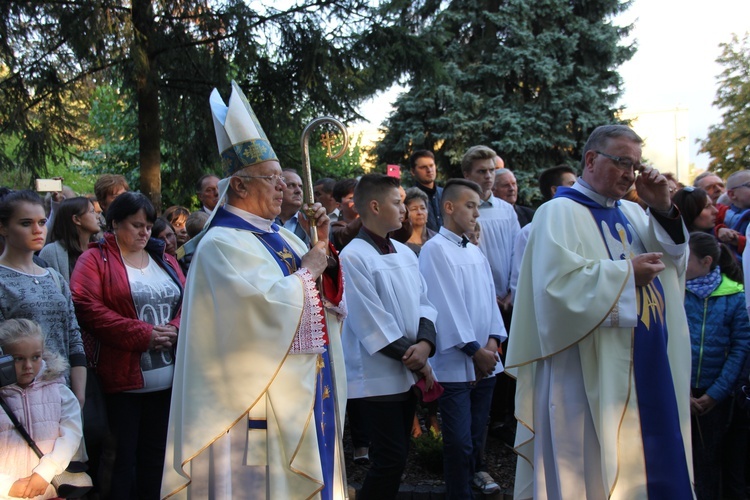 Powitanie ikony MB Częstochowskiej w Lutkówce