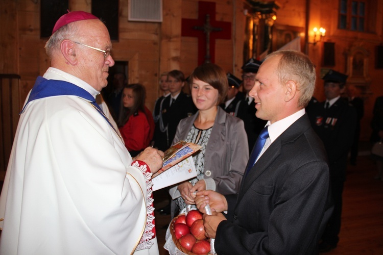 Powitanie ikony MB Częstochowskiej w Lutkówce