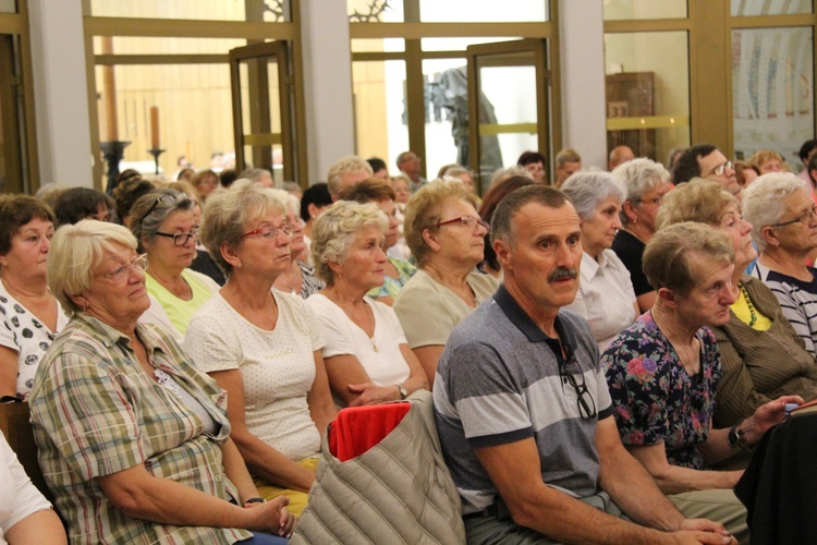 Czuwanie Apostolstwa Dobrej Śmierci w Łagiewnikach