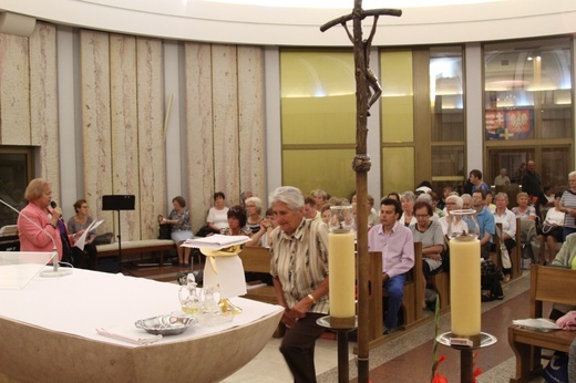 Czuwanie Apostolstwa Dobrej Śmierci w Łagiewnikach