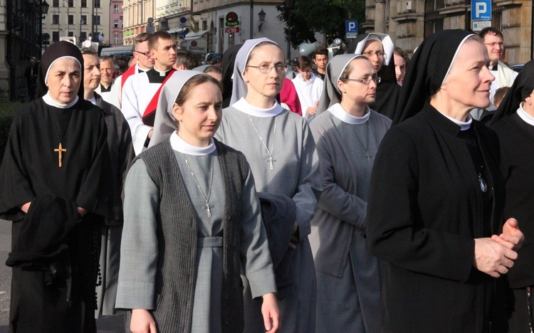 Procesja z relikwiami św. Stanisława i św. Doroty