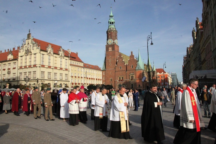 Procesja z relikwiami św. Stanisława i św. Doroty