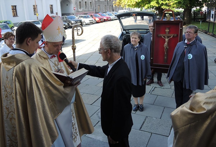 Peregrynacja krzyża św. Jana Pawła II w Bielsku-Białej