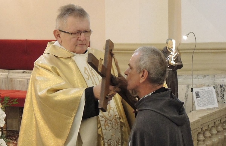 Peregrynacja krzyża św. Jana Pawła II w Bielsku-Białej