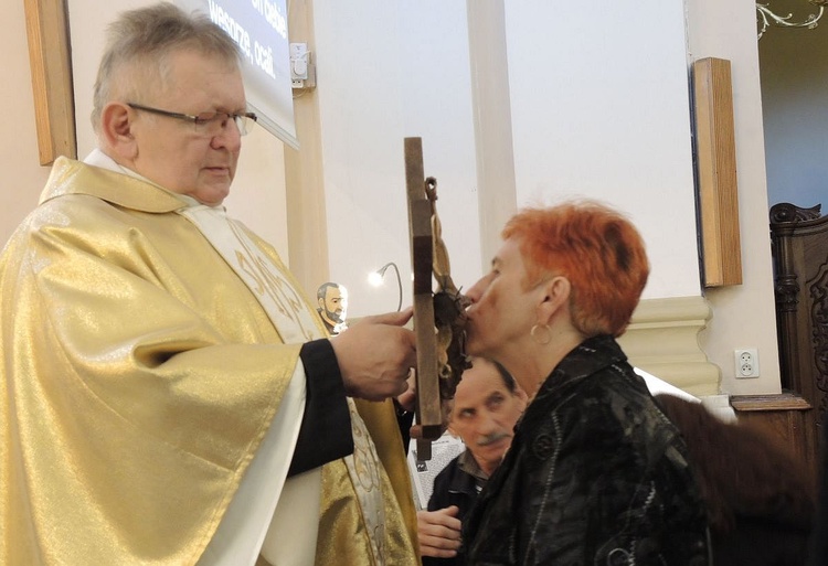 Peregrynacja krzyża św. Jana Pawła II w Bielsku-Białej