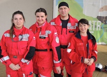 Drużyna bielskiego PCK - w dniu zawodów pomagali rannym w realnym wypadku drogowym w Szczyrku