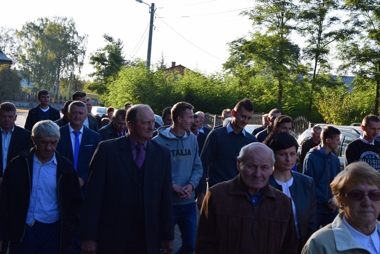 Powitanie MB Częstochowskiej w Lewinie