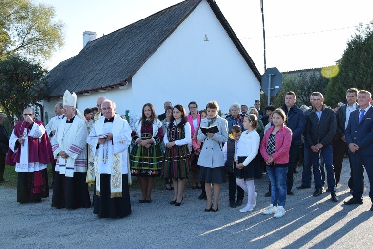 Powitanie MB Częstochowskiej w Lewinie