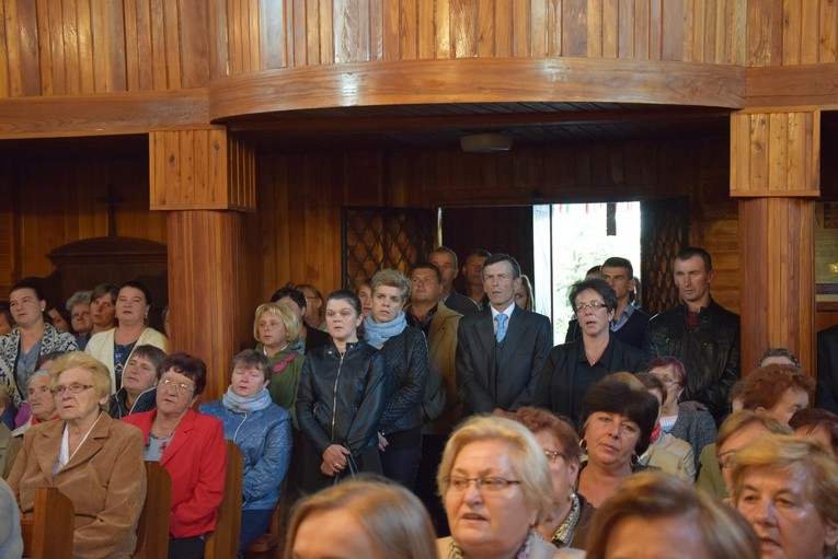 Powitanie MB Częstochowskiej w Lewinie