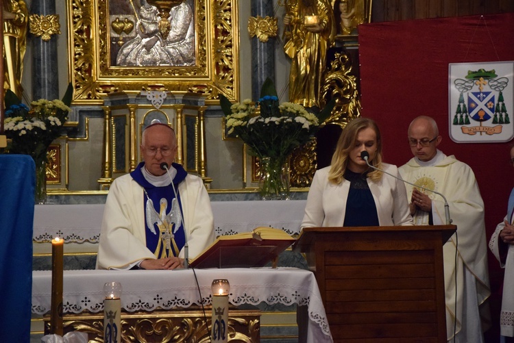 Powitanie MB Częstochowskiej w Lewinie