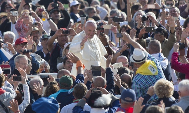 Franciszek: Kościół jest dla wszystkich, a nawet przede wszystkim dla złych