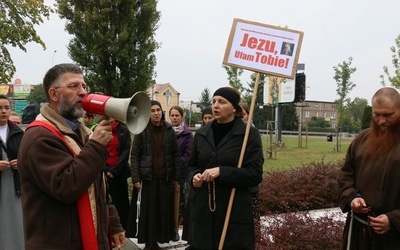 Koronka na ulicy