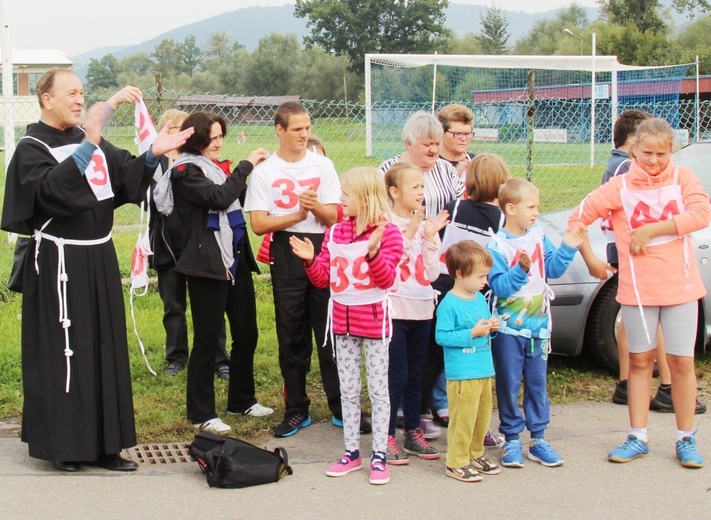 Bieg im. bł. o. Michała Tomaszka w Łękawicy - 2016