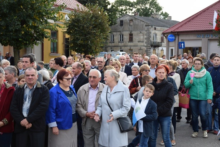 Powitanie ikony MB Częstochowskiej w Nowym Mieście nad Pilicą