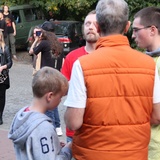 Modlitwa przed koncertem zespołu "Behemot"